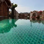 Luxury Stone With Salt Water Pool And Jacuzzi Βίλα *