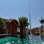 Luxury Stone With Salt Water Pool And Jacuzzi Βίλα *